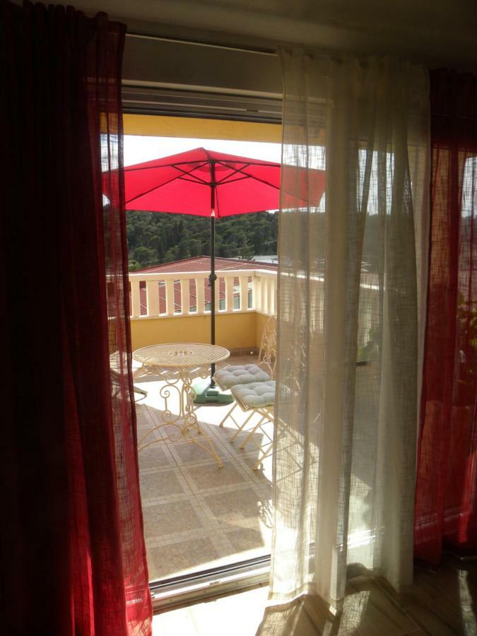 Apartment Anka Strman Makarska